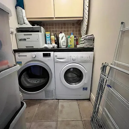 Double Bedrooms In In Kilcock, One Stop From Maynooth *