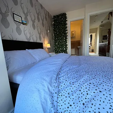 Double Bedrooms In In Kilcock, One Stop From Maynooth * Kilcock