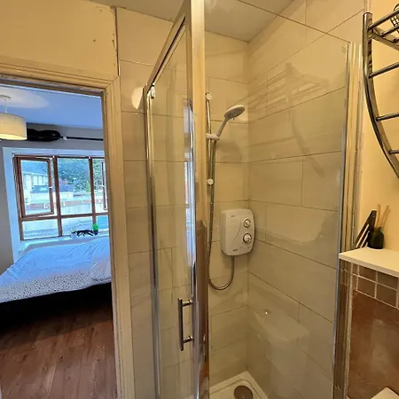 Double Bedrooms In In Kilcock, One Stop From Maynooth * Kilcock