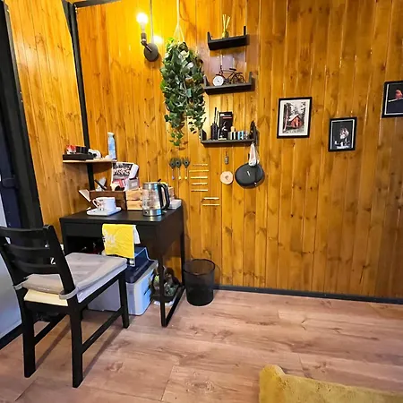 Private Garden With Exclusive Living - Shared Ubytování v soukromí *