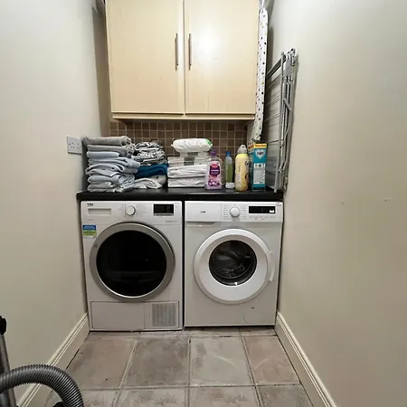 Double Bedrooms In In Kilcock, One Stop From Maynooth